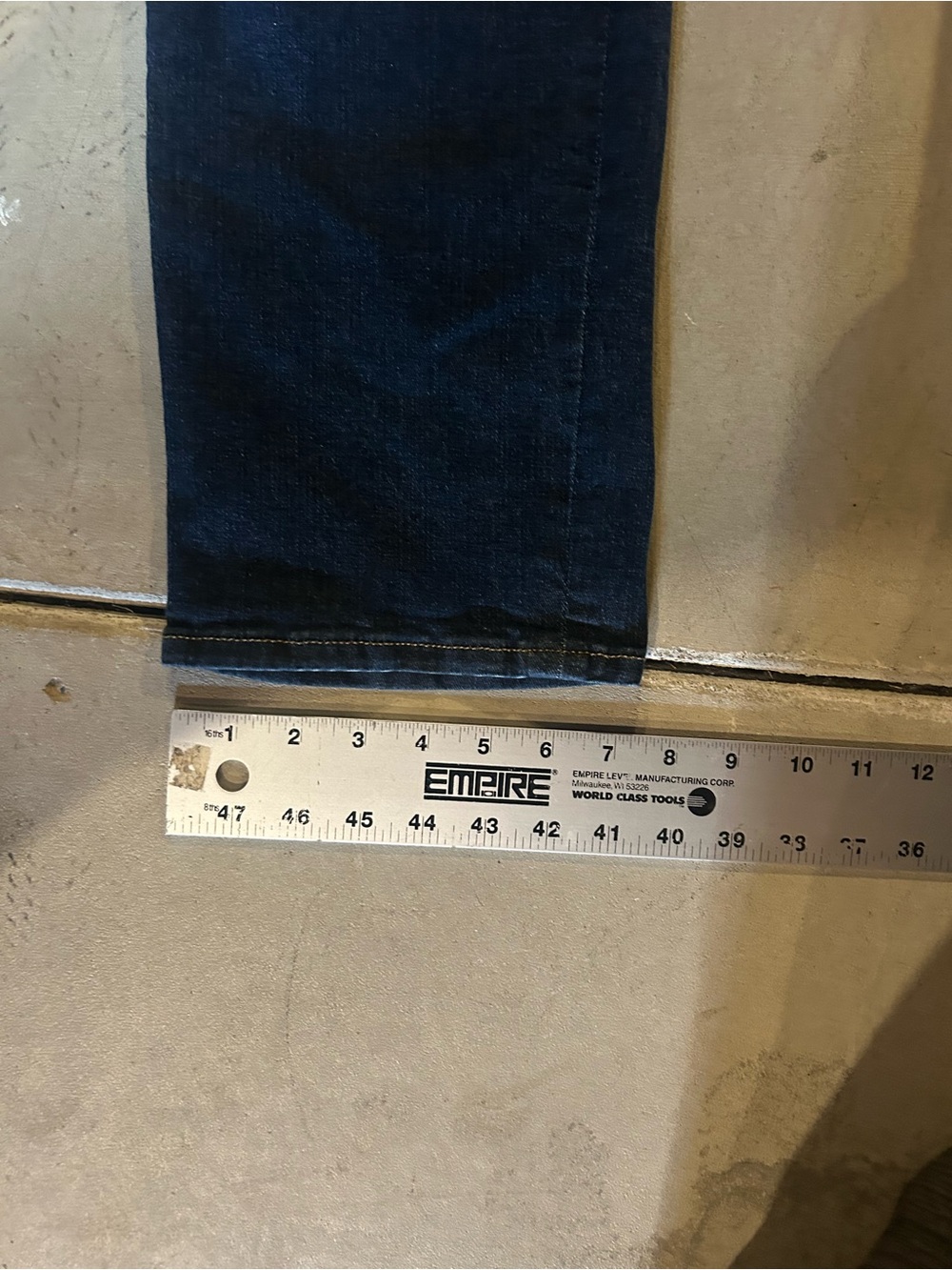 BOGO Lee Extreme Motion Athletic Taper Jeans 33x30 - Picture 8 of 8